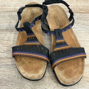 Naot Odelia womens sandals